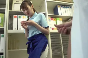 HMN-256, HMN-256 Một nữ sinh viên đại học ngực lớn cao 148cm bị xuất tinh vào âm đạo ở Chiba Chiba